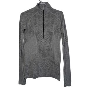 Lululemon Women's 8 Grey Long Sleeve 1/2  zip mock neck‎ athletic stretchy top
